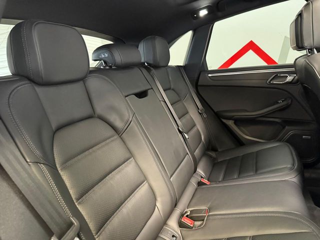 Porsche Macan Macan