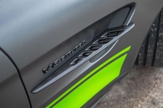 IMPECABLE!!! MERCEDES BENZ AMG GT R