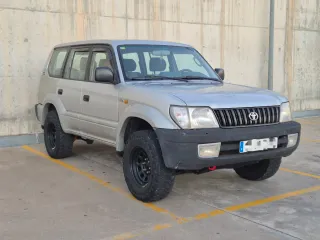 Toyota Land Cruiser 90 2002