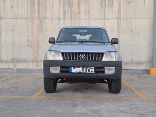 Toyota Land Cruiser 90 2002