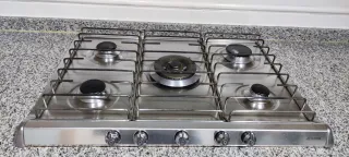 Placa de Gas Smeg 5 Quemadores