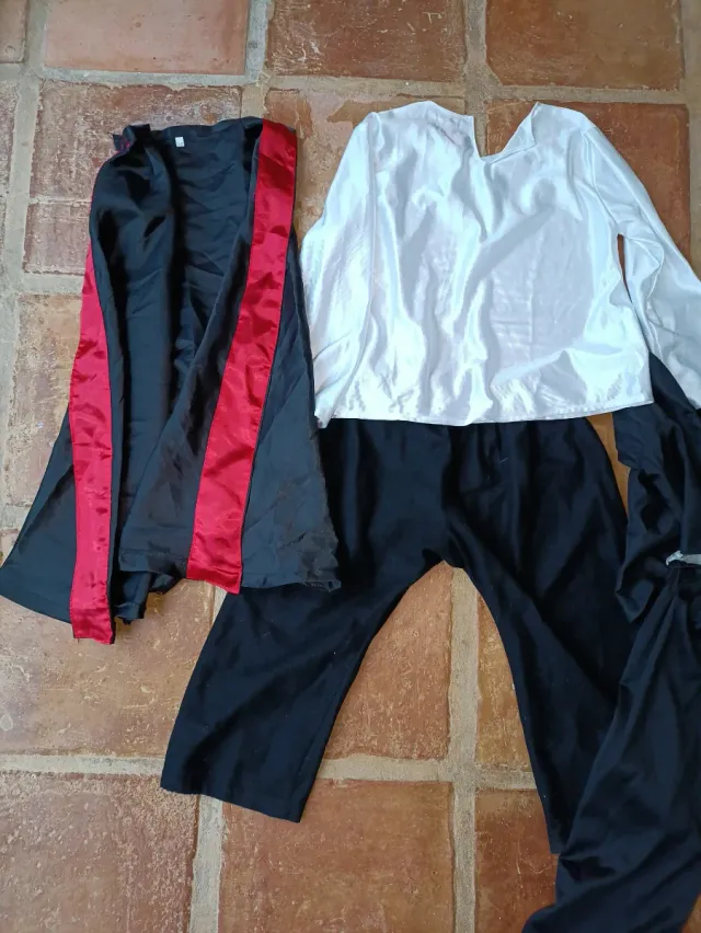 2 Disfraces Vampiro Drácula