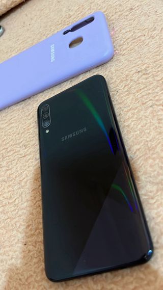 Samsung Galaxy A30s 128GB Negro + Funda Morada