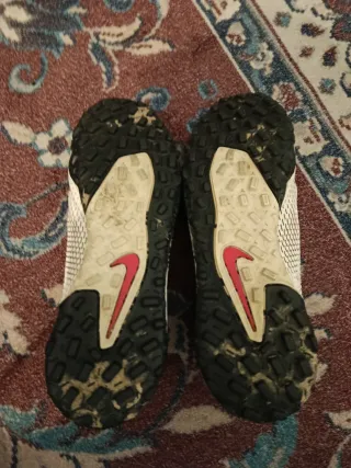 Scarpe Nike Rosse e Bianche