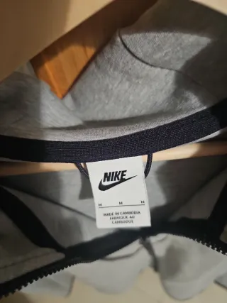 Sudadera Nike Gris con Cremallera