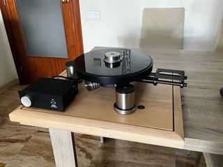 Tocadiscos Avid Diva