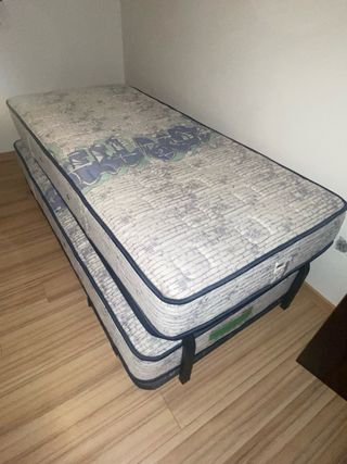 Cama 90cm con colchón