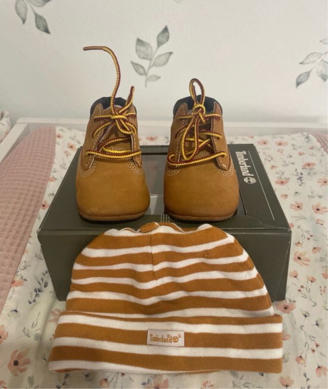 Botitas Timberland Bebé Talla 17 + Gorrito
