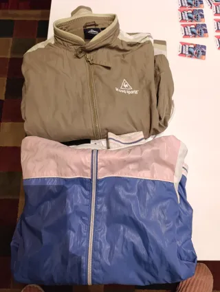 Lote 2 Cazadoras Le Coq Sportif Beige y Azul