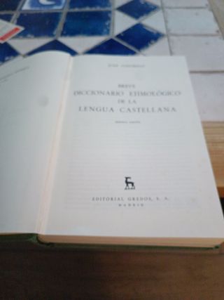 BREVE DICCIONARIO ETIMOLÓGICO DE LA LENGUA CASTELL