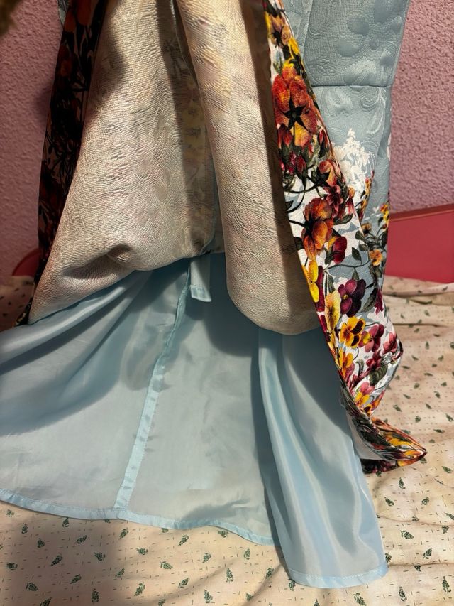 Vestido fiesta floral azul