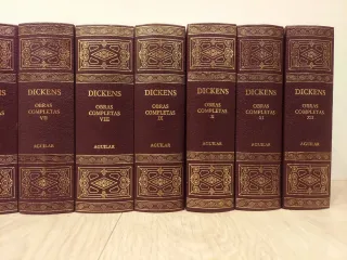 Dickens, Obras Completas. 12 tomos. Aguilar, 2004.