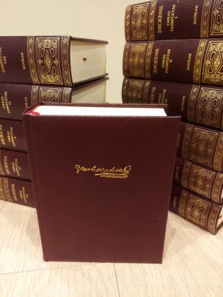 Dickens, Obras Completas. 12 tomos. Aguilar, 2004.