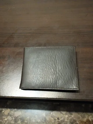 Cartera de hombre negra