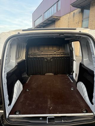 Toyota Proace City 2024