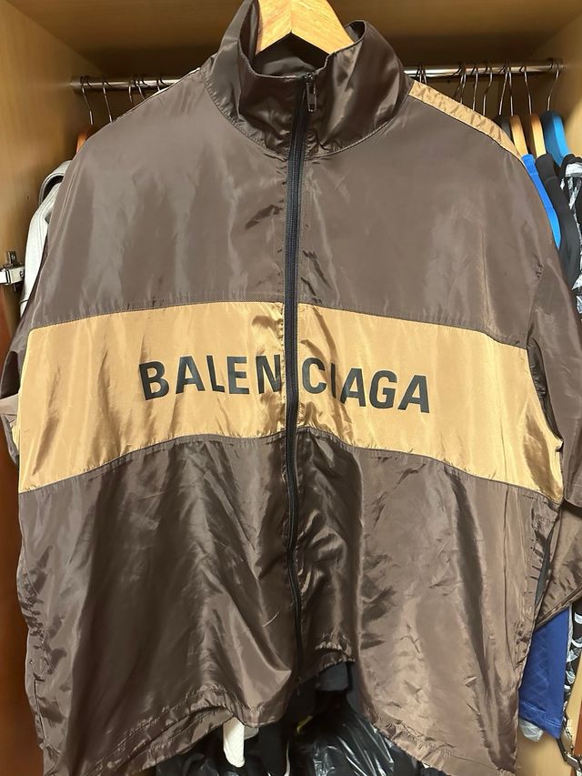 Cortavientos Balenciaga Marrón y Dorado