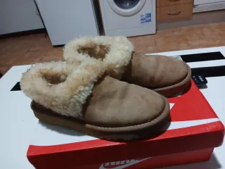 Botines UGG Beige/Marrón