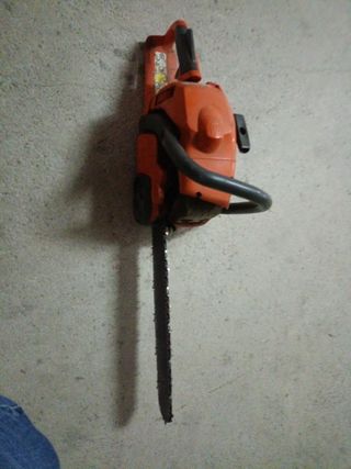 Motosierra Husqvarna 440