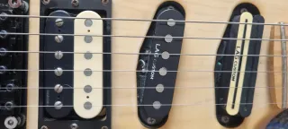 Guitarra Lag The Beast