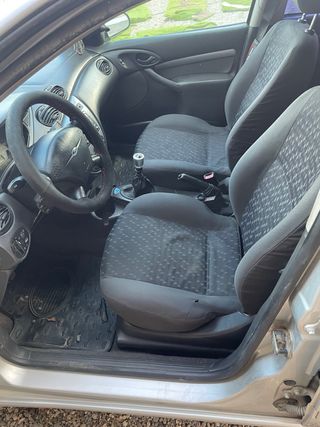 Ford Focus 2001