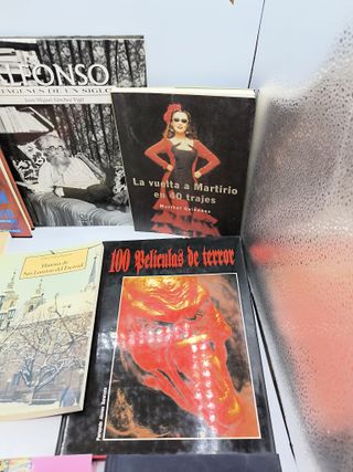 Libros curiosos 10€ unidad