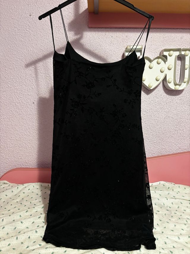 Vestido negro de ocasión especial
