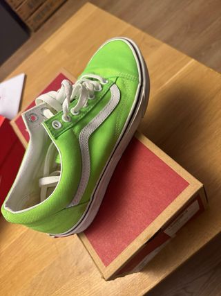 Vans Old Skool Verde Neón Talla 40 Puestas una vez