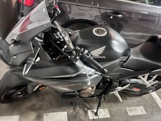 Moto Honda CBR500 Negra Pólvora mate nueva