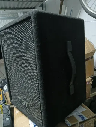 Altavoces FBT Negro Escenario