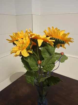 Ramo de girasoles artificiales