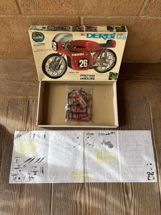 caja Maqueta Derbi 125 Protar Provini