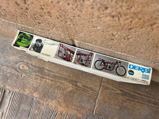 caja Maqueta Derbi 125 Protar Provini