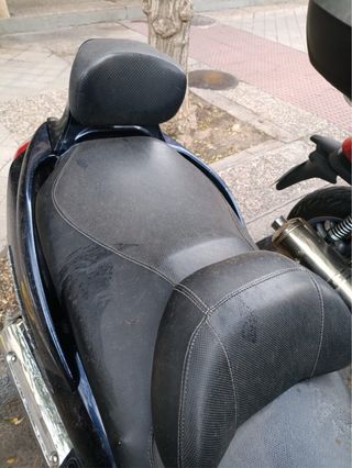 Suzuki Burgman 250 Azul oscuro