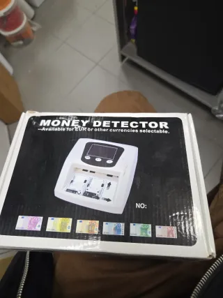 Rilevatore di banconote EUR