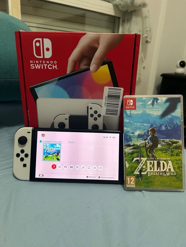 Nintendo Switch OLED Blanca + Zelda: BOTW + Fundas
