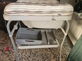 Bañera y cambiador Chicco
