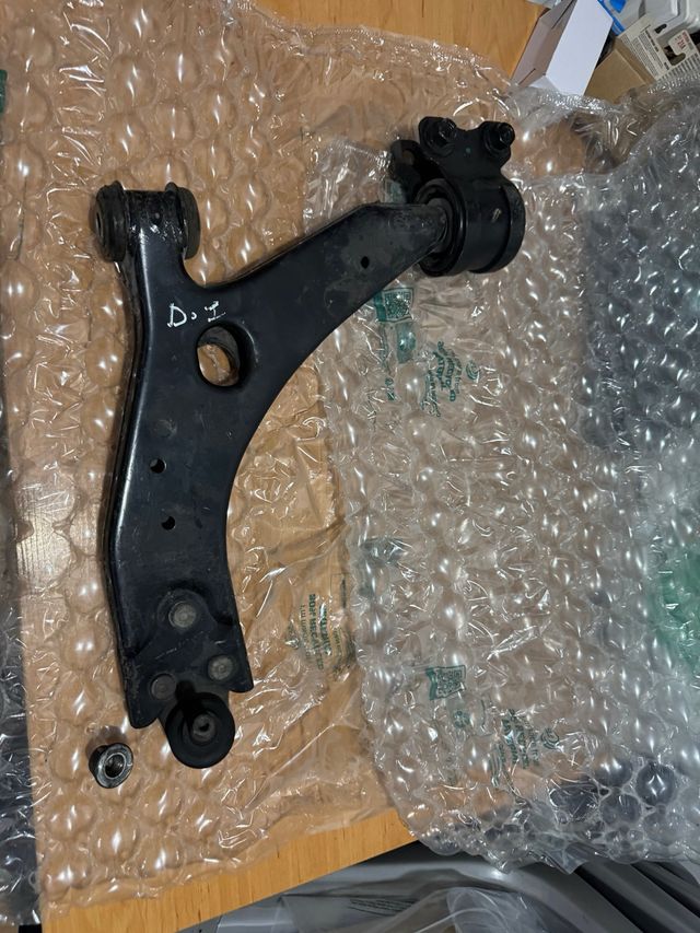 2 Brazos suspensión Ford Focus ST