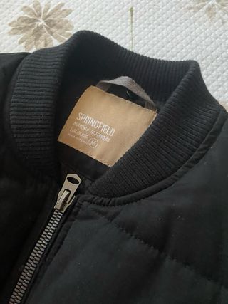 Chaleco acolchado negro talla M