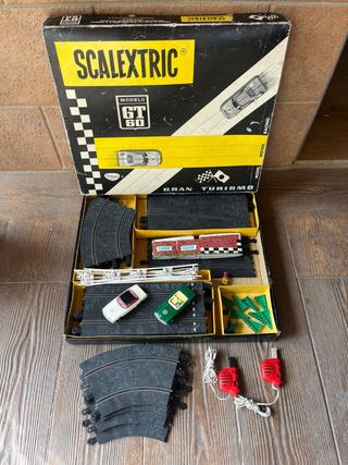 Scalextric GT60 con 2 Mercedes exin