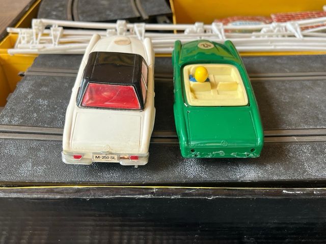 Scalextric GT60 con 2 Mercedes exin