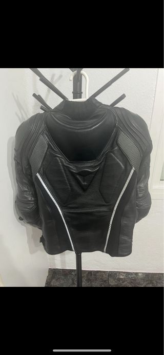 CHAQUETA DAINESE CUERO