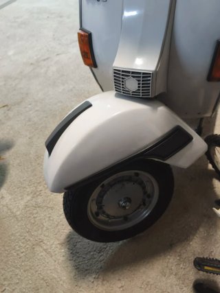 Vespa P200E 1982