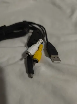 Cable USB + RCA para transferencia de datos