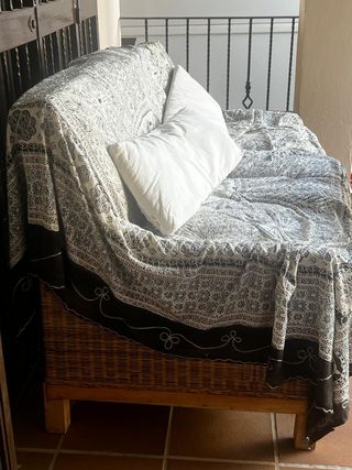 Sofá de mimbre para exterior