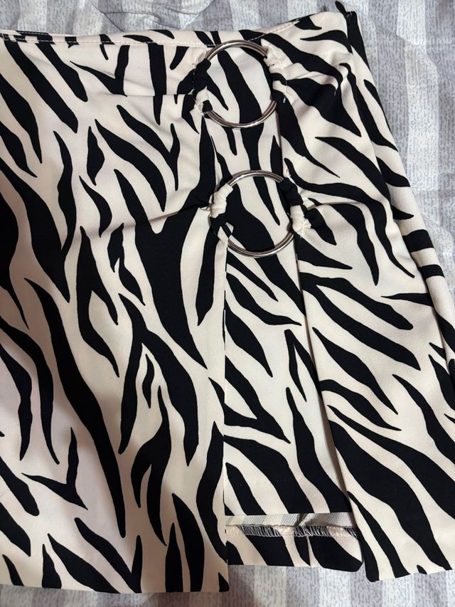 Mini falda cebra