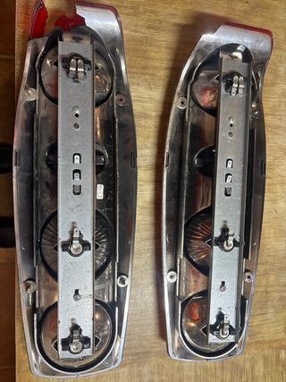 Pilotos traseros Autocaravana Ford Transit