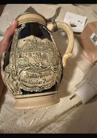 Boccale in ceramica decorato