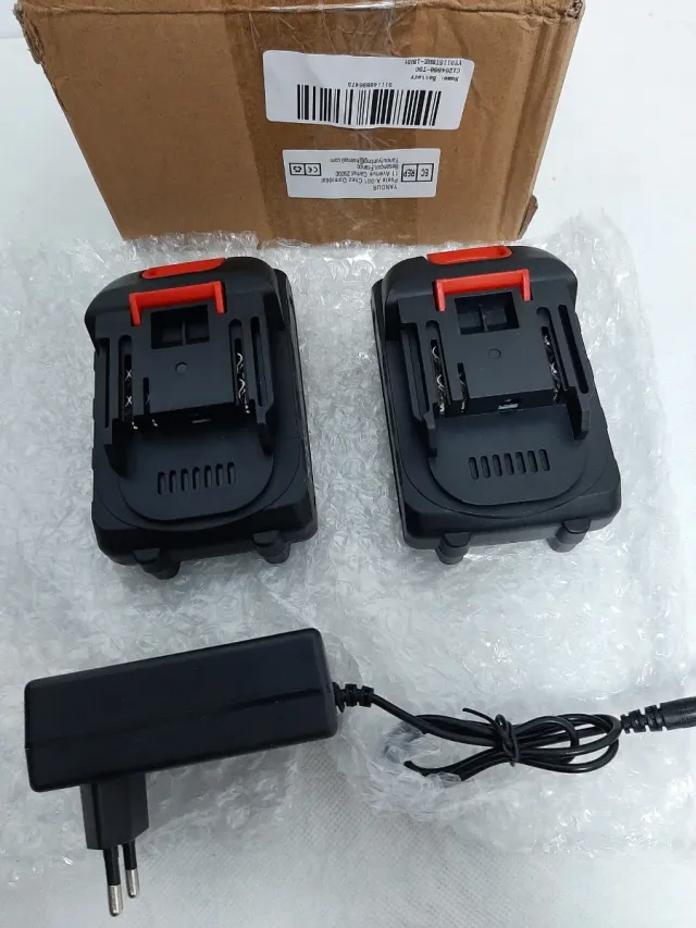 Pack 2 Baterías + 1 Cargador 21V Li-ion