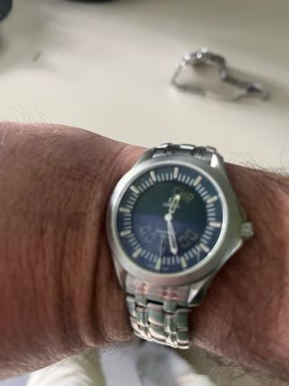 Reloj Omega Seamaster Multifunción 120 cuarzo