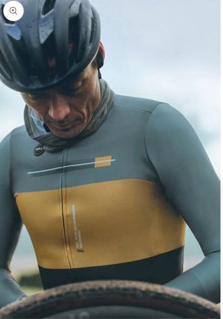 Maillot COBBLE CONQUER Manga Larga Talla L